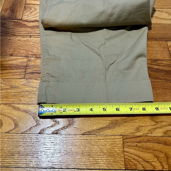 NWOT. P.A.R.O.S.H Bermuda shorts. - Picture 7 of 10